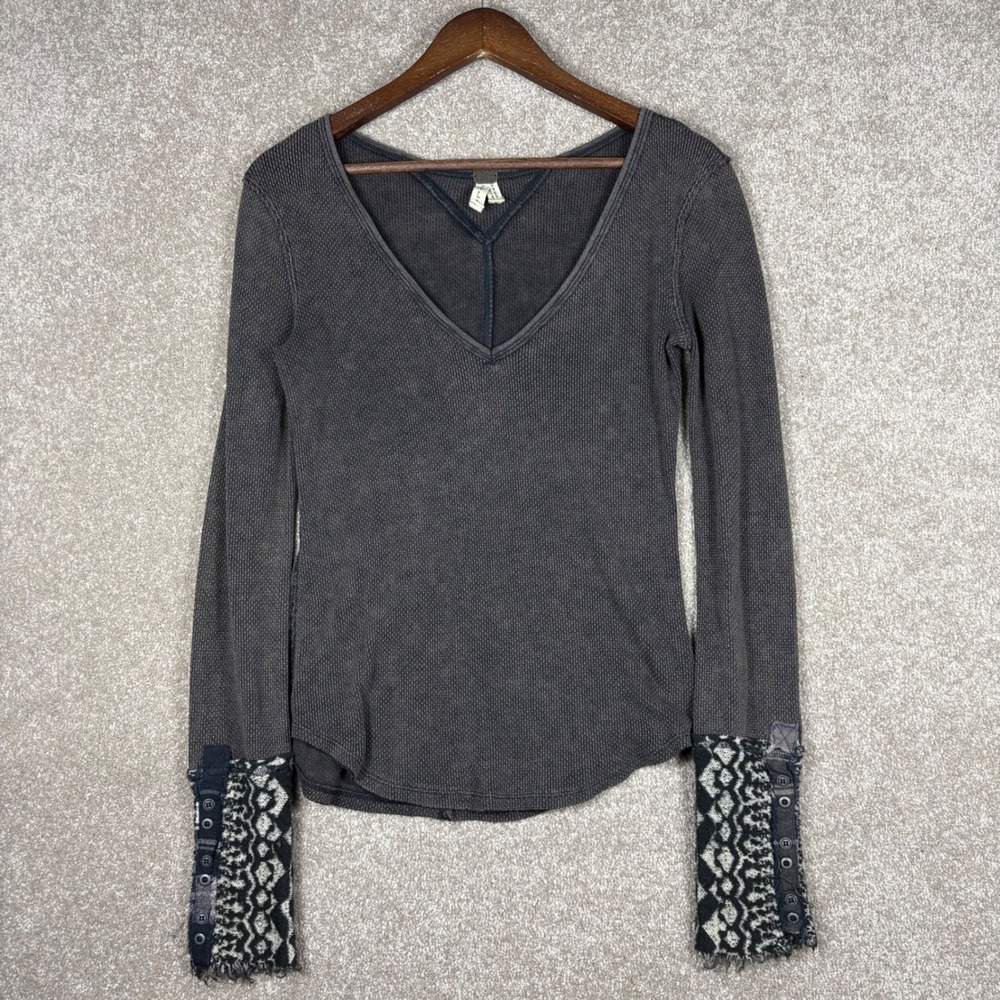 We The Free Free People Charcoal Gray Waffle Knit Thermal V-Neck Top Large